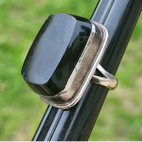 Elegant Black Onyx Mexican Sterling Silver Statement Ring Size 6 Jewelry - Picture 4 of 7